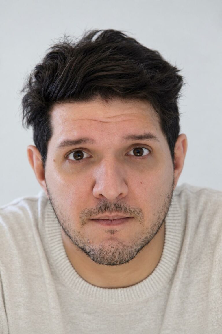 Guilherme Monferrer, Brazilian-Italian actor, director and filmaker based in france.